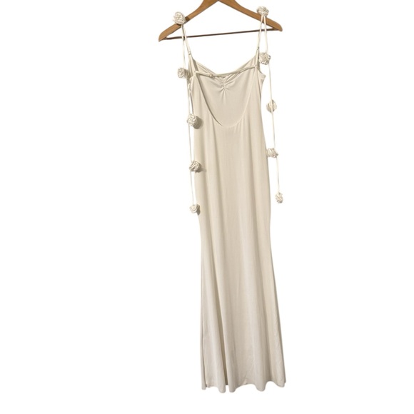 OH POLLY Aldona Jersey Trailing Floral 3D Slinky White Backless Maxi Dress - Picture 9 of 10